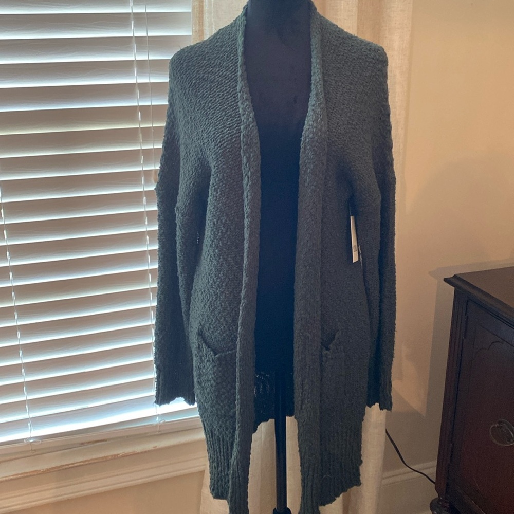NWT- Ladies Cardigan Sweater - Large